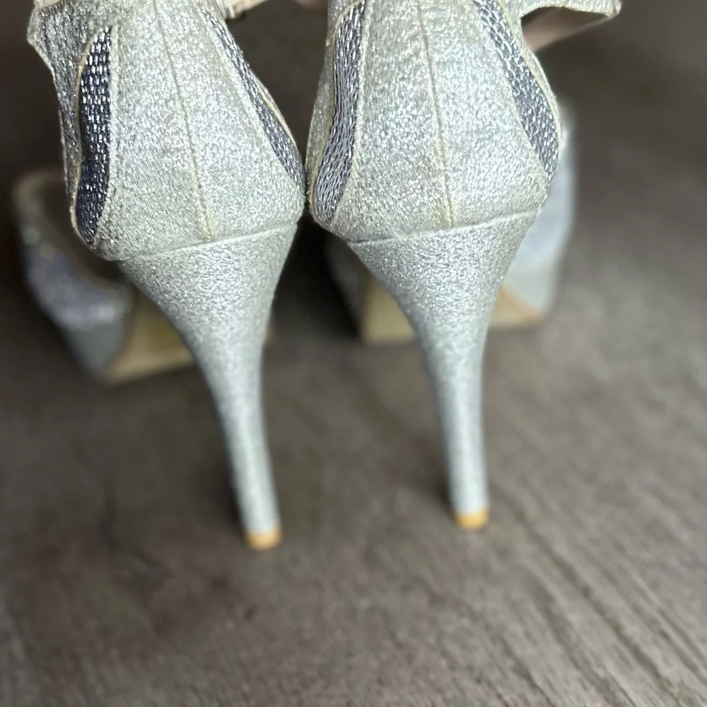 Top Moda silver platform sandal heels, women’s size 8